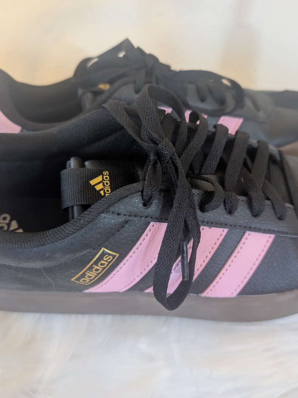 adidas Samba OG Black Sneakers with Pink Stripes M8/W10